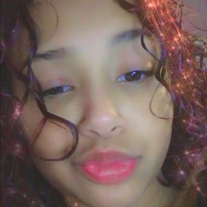 Meet your Posher, Jaylah